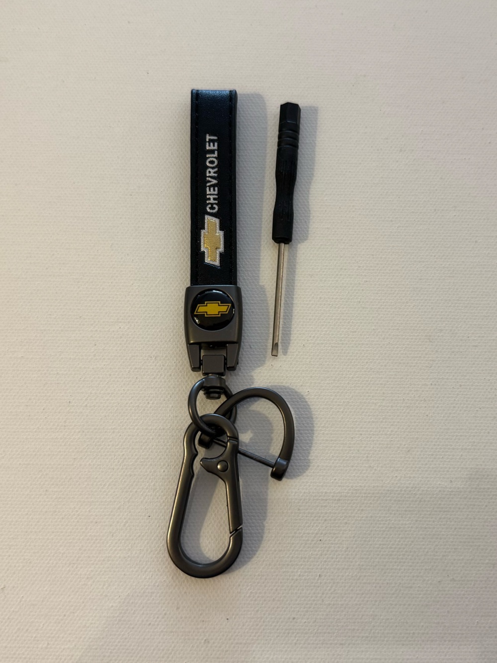 Chevrolet Key Fob Keychain in Black Leather with Logo NWT